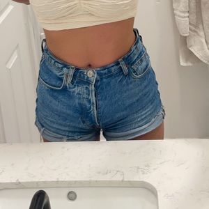 Reformation Jean shorts size 25